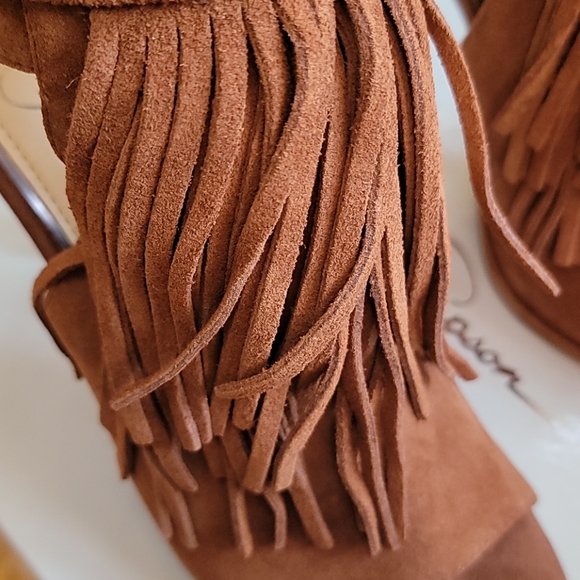 💋Jessica Simpson Marienna Fringe Suede Heels - Picture 3 of 7